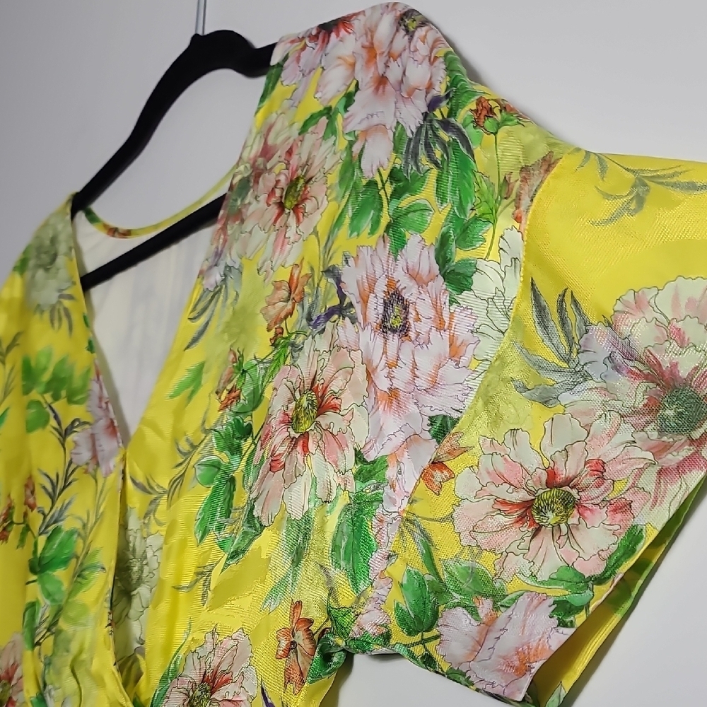 ANTHROPOLOGIE Marika Blouse Floral Yellow Wrap Top In Green Motif Size US 0 - Picture 12 of 16
